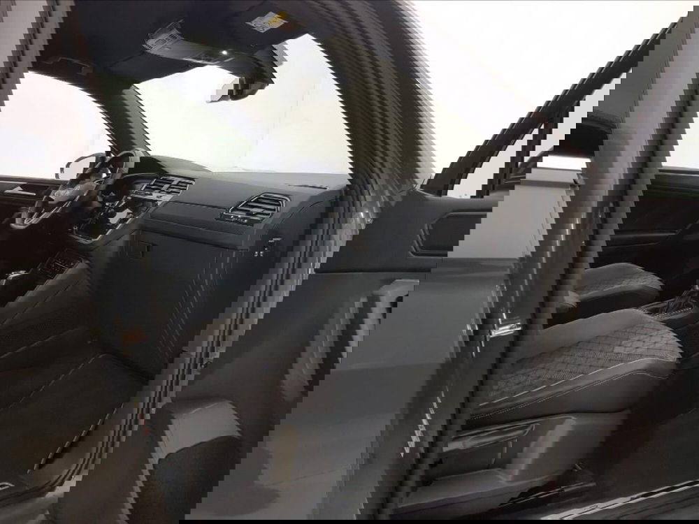 Volkswagen Tiguan usata a Lucca (10)