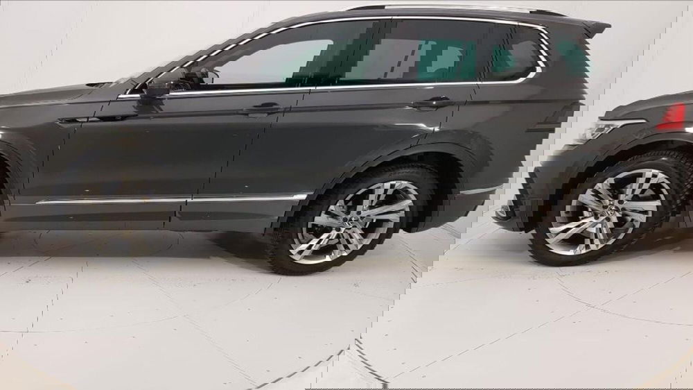 Volkswagen Tiguan usata a Lucca (3)