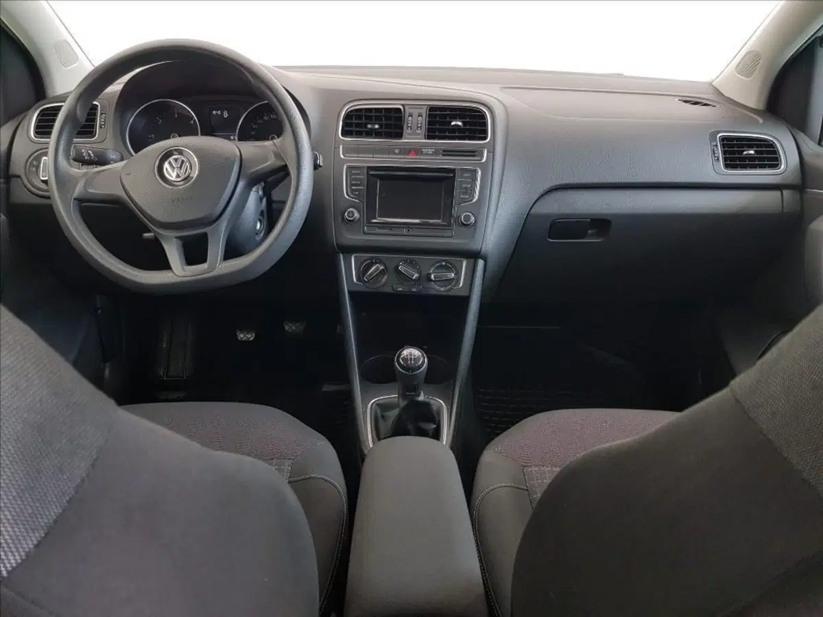 Volkswagen Polo usata a Lucca (13)