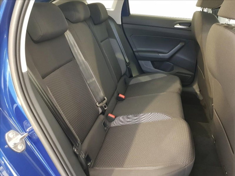 Volkswagen Taigo nuova a Lucca (12)