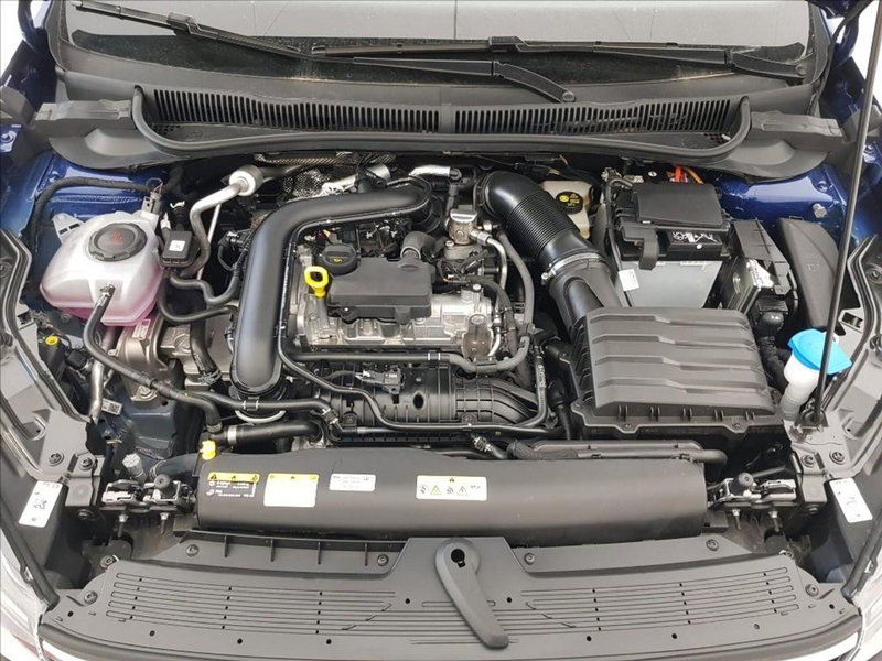 Volkswagen Taigo nuova a Lucca (17)