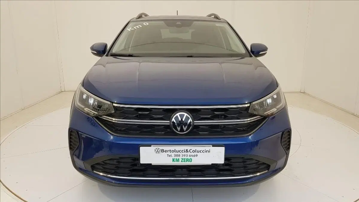 Volkswagen Taigo nuova a Lucca (2)