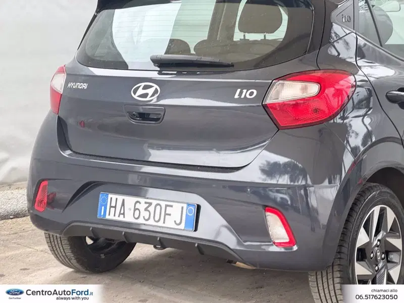 Hyundai i10 usata a Roma (17)
