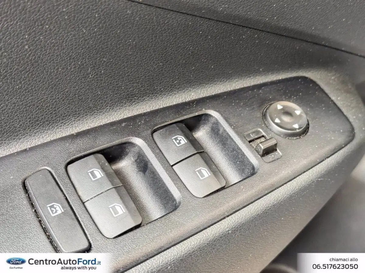 Hyundai i10 usata a Roma (19)
