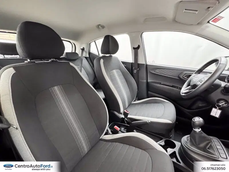 Hyundai i10 usata a Roma (7)