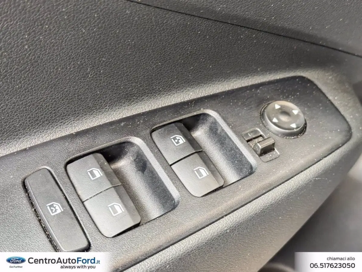 Hyundai i10 usata a Roma (19)