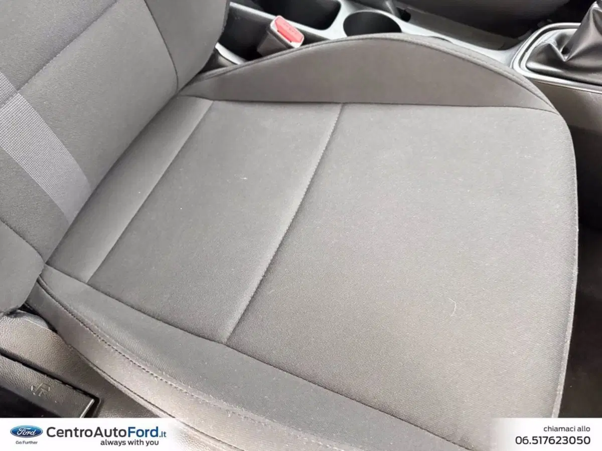 Hyundai i20 usata a Roma (8)