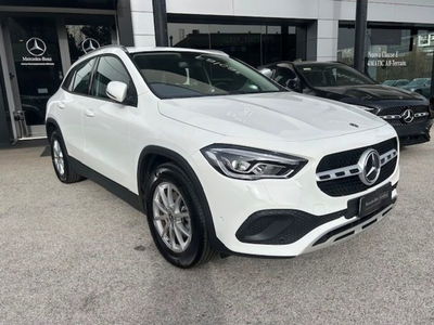 Mercedes-Benz GLA SUV 180 d Business Extra auto del 2022 usata a Potenza