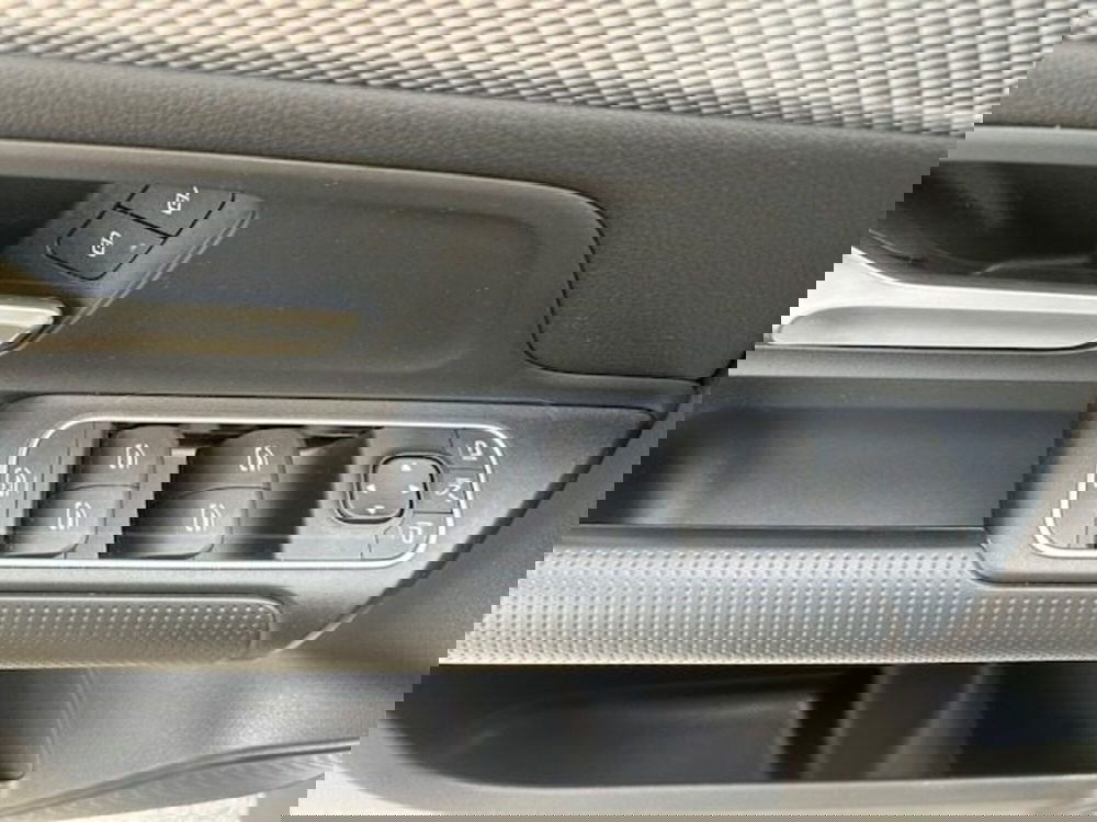 Mercedes-Benz GLA SUV usata a Potenza (15)