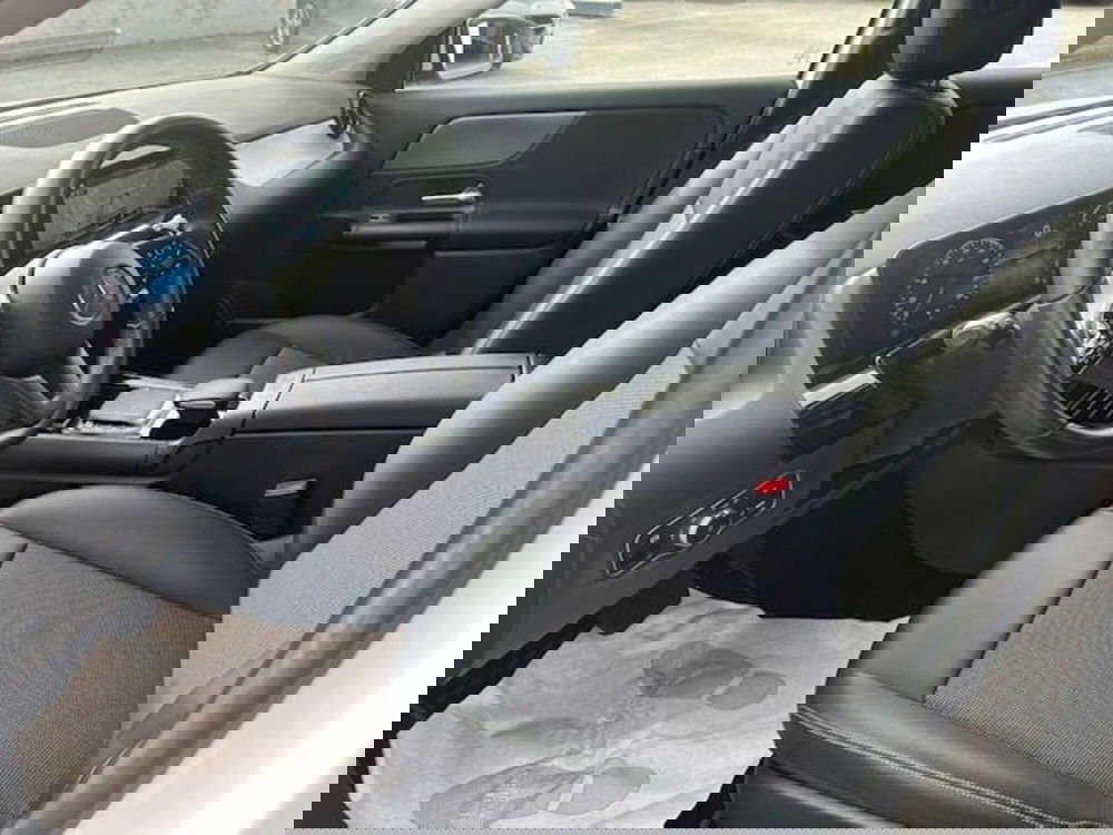 Mercedes-Benz GLA SUV usata a Potenza (16)