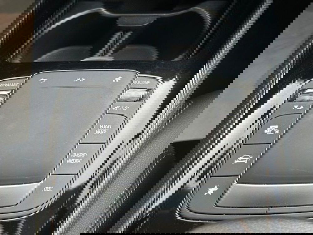 Mercedes-Benz GLA SUV usata a Potenza (19)