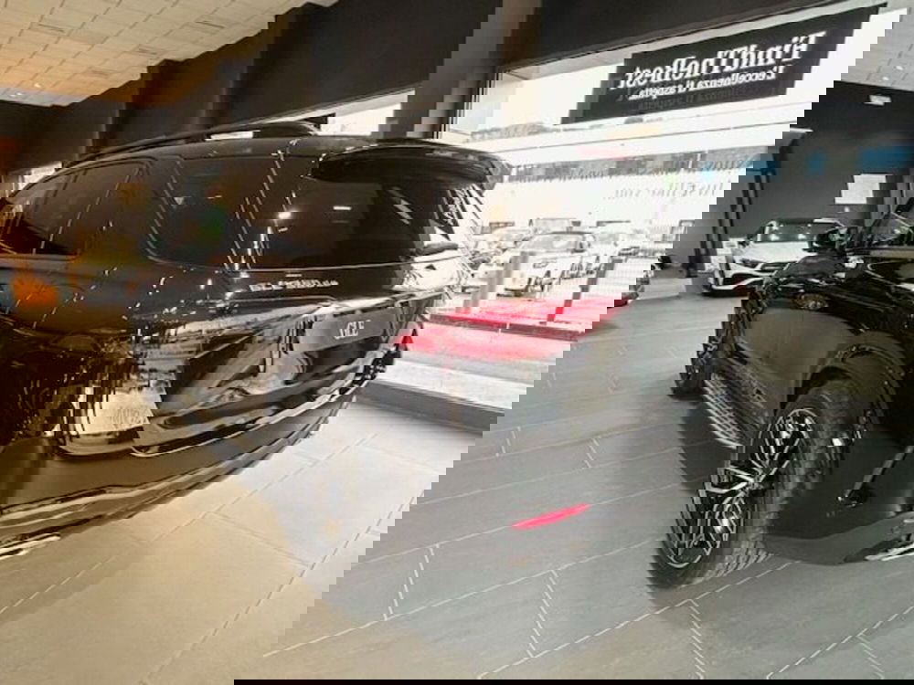 Mercedes-Benz GLB nuova a Potenza (3)