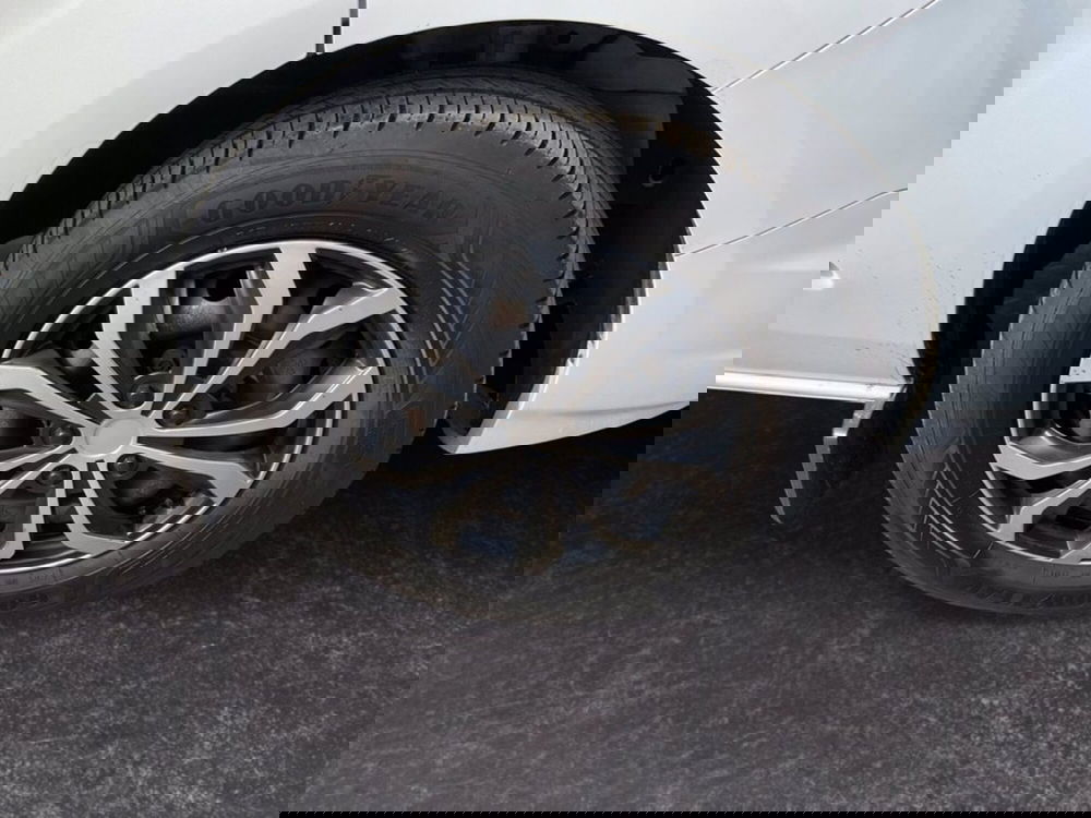 Ford Transit Custom Furgone usata a Milano (15)