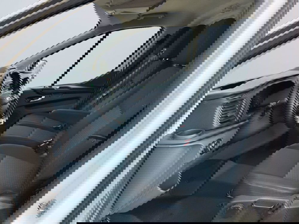 Ford Transit Custom Furgone usata a Milano (9)