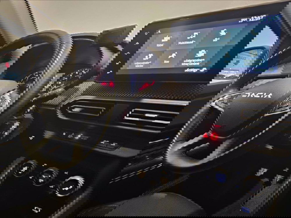 Dacia Jogger usata a Palermo (11)