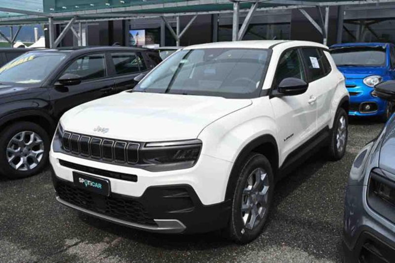 Jeep Avenger nuova a Torino