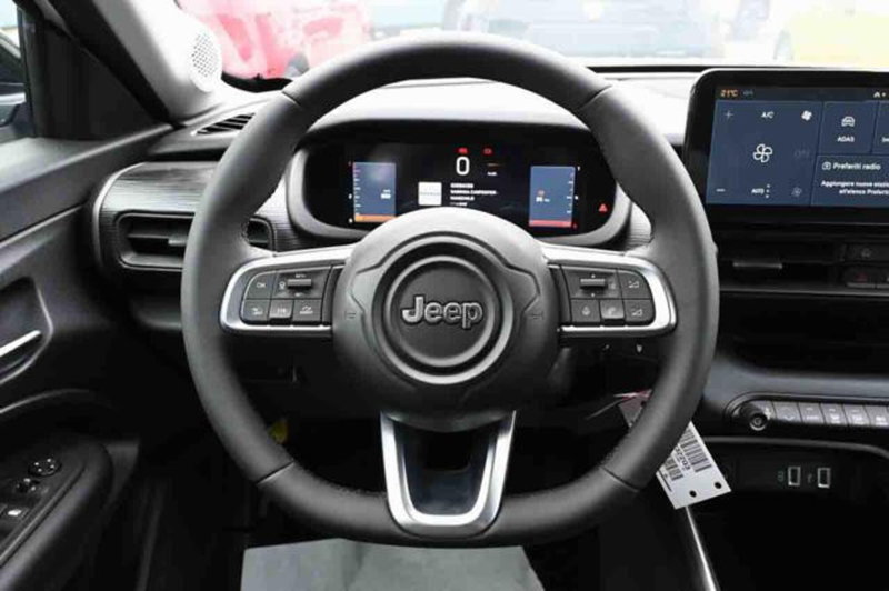 Jeep Avenger nuova a Torino (14)