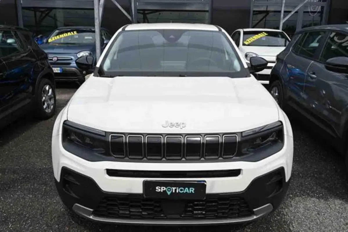 Jeep Avenger nuova a Torino (2)