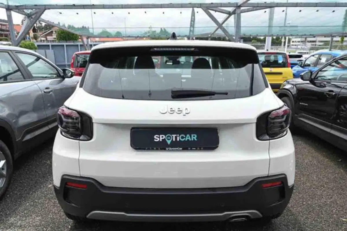 Jeep Avenger nuova a Torino (5)