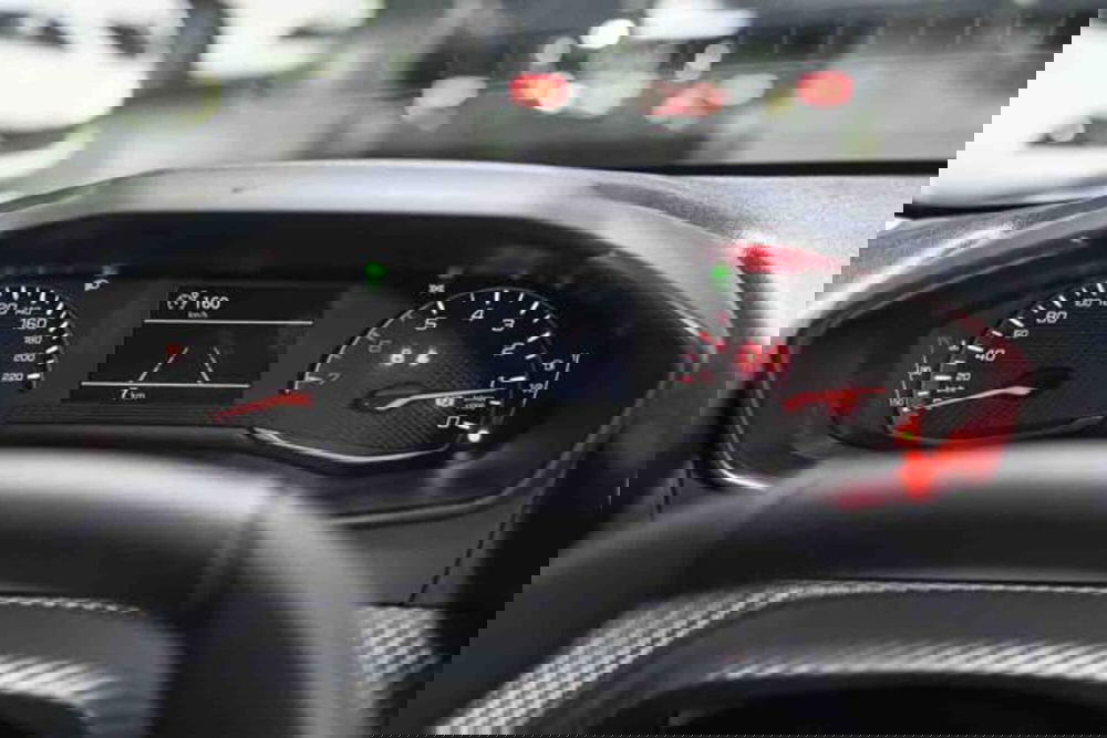 Peugeot 208 nuova a Torino (17)