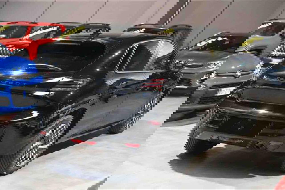 Peugeot 208 nuova a Torino (5)