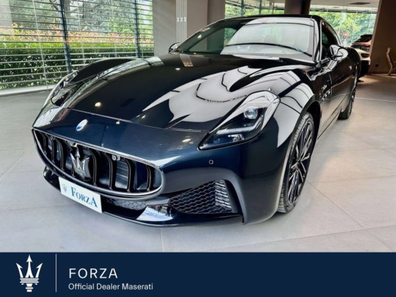 Maserati Granturismo nuova a Torino