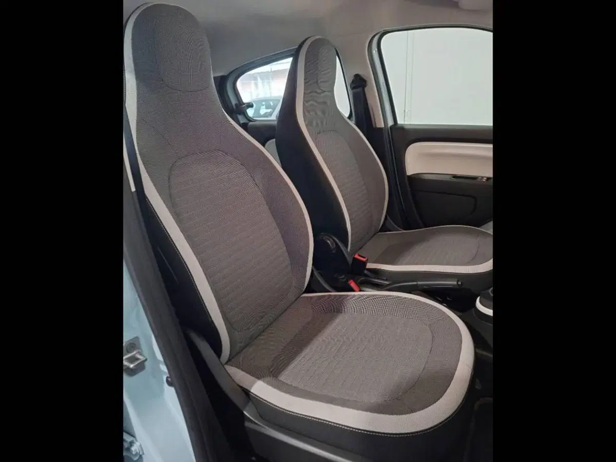 Renault Twingo usata a Torino (13)