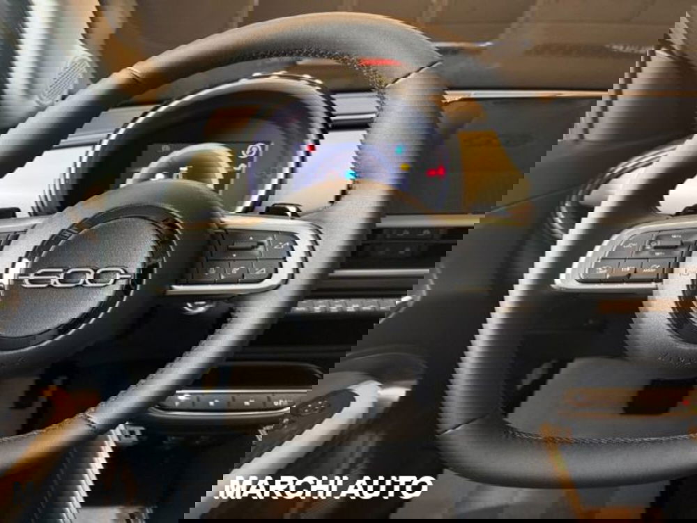 Fiat 600 nuova a Perugia (15)