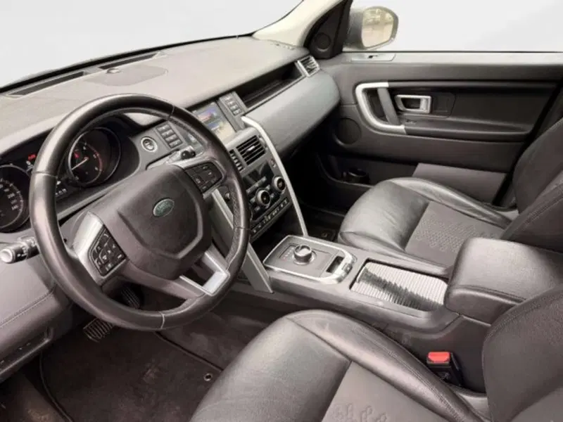Land Rover Discovery Sport usata a Siena (10)