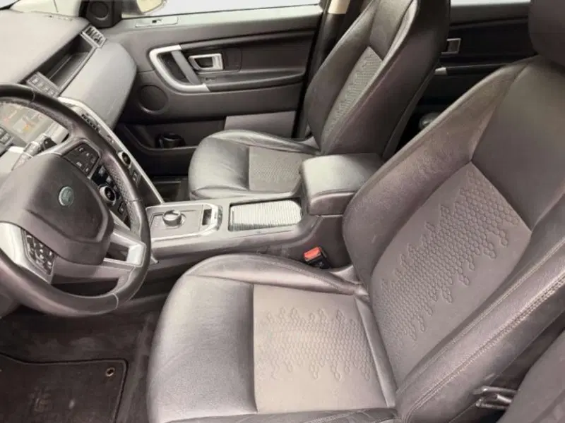 Land Rover Discovery Sport usata a Siena (11)