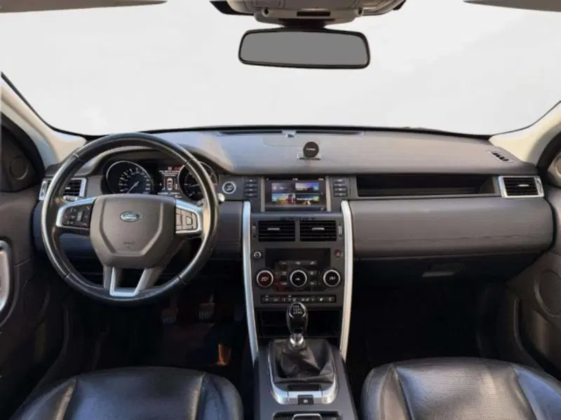 Land Rover Discovery Sport usata a Siena (4)