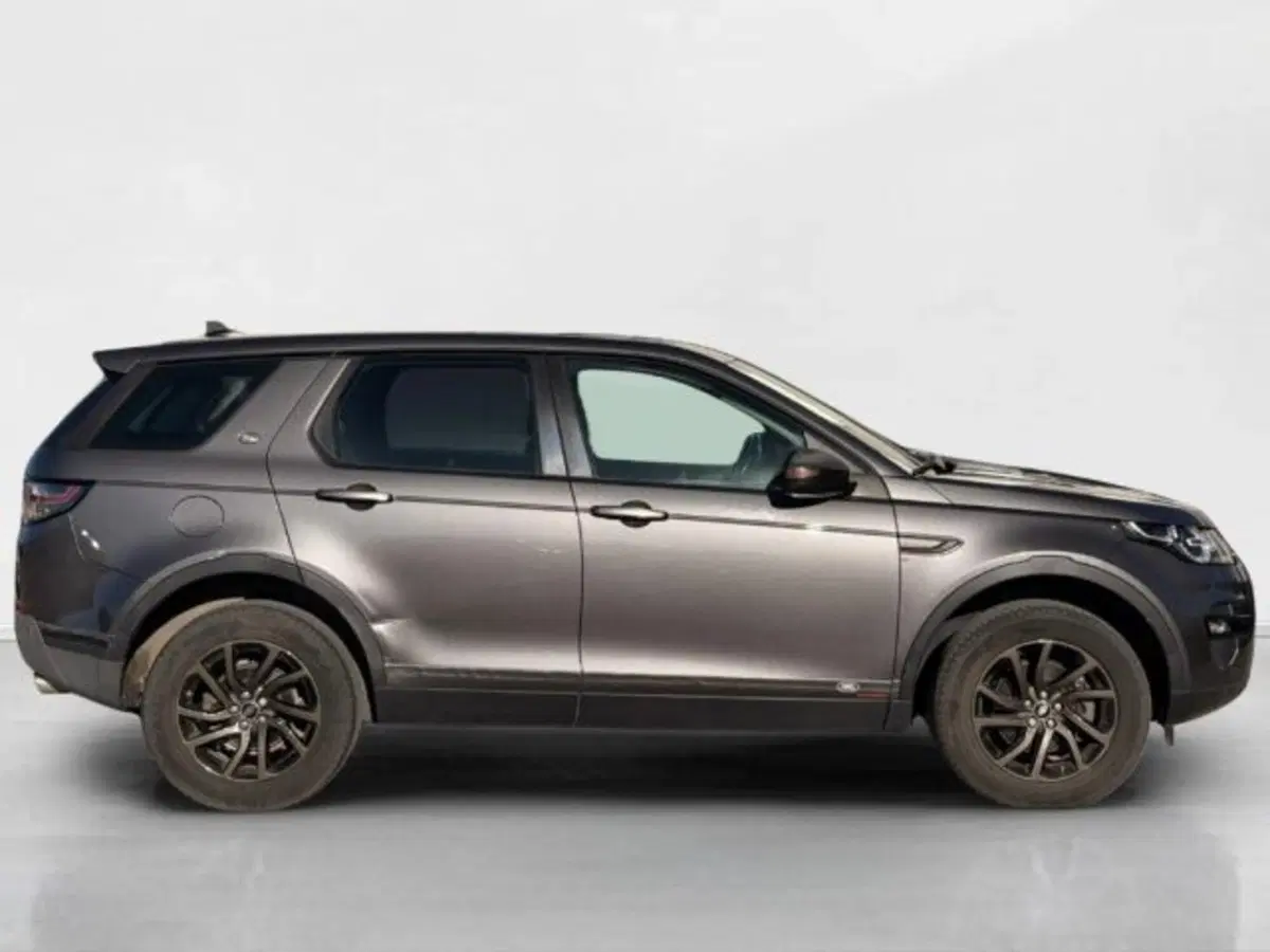 Land Rover Discovery Sport usata a Siena (8)