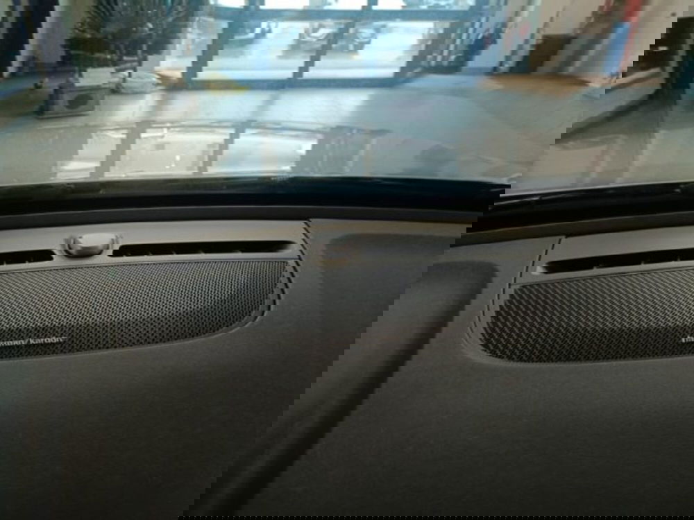 Volvo XC40 usata a Novara (5)