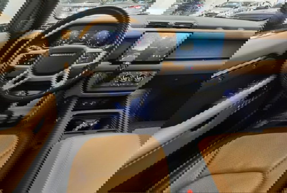 Land Rover Defender usata a Modena (7)