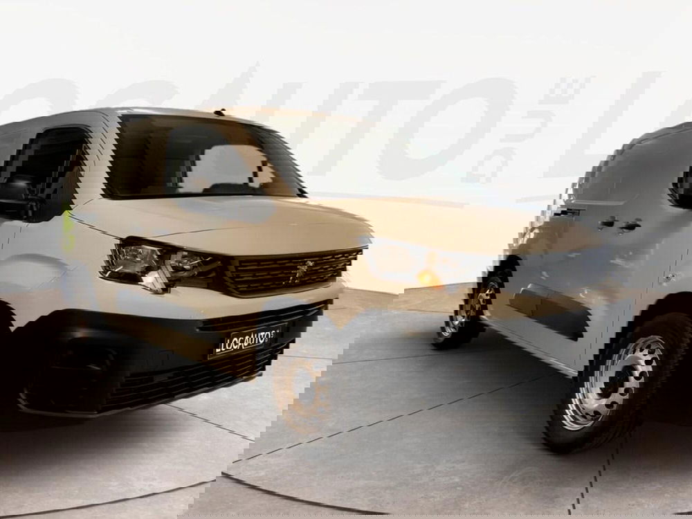 Peugeot Partner Furgone usata a Torino (3)