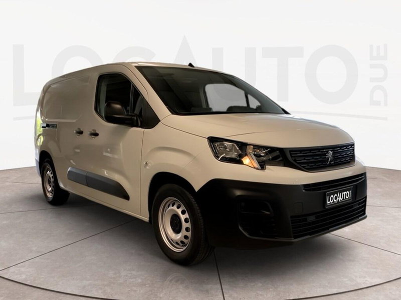 Peugeot Partner Furgone usata a Torino (3)