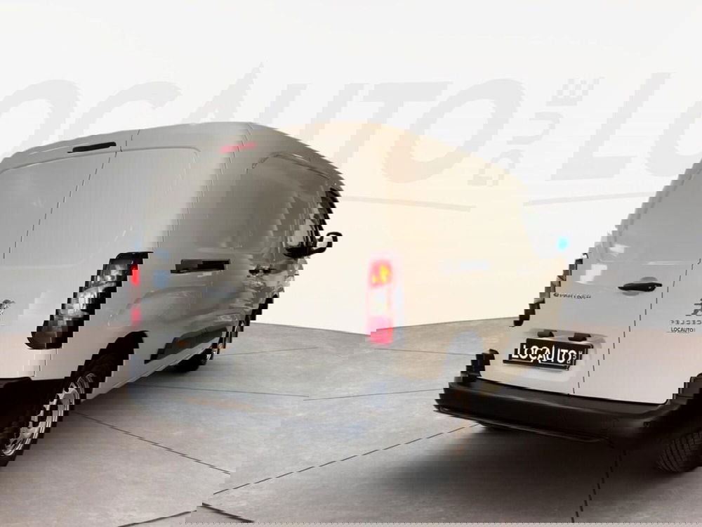 Peugeot Partner Furgone usata a Torino (4)
