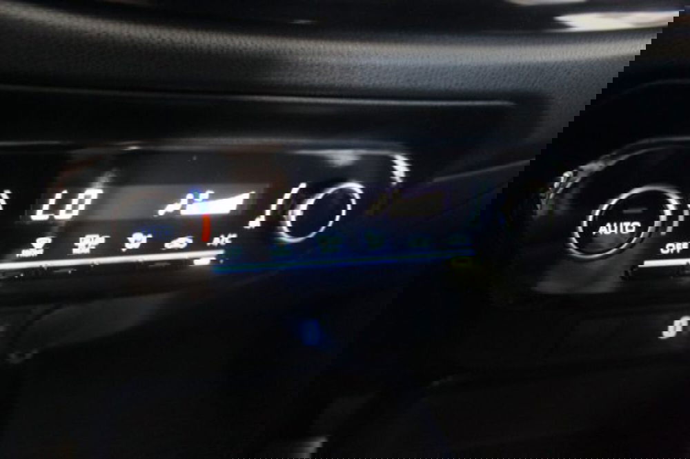 Toyota Aygo X usata a Roma (11)