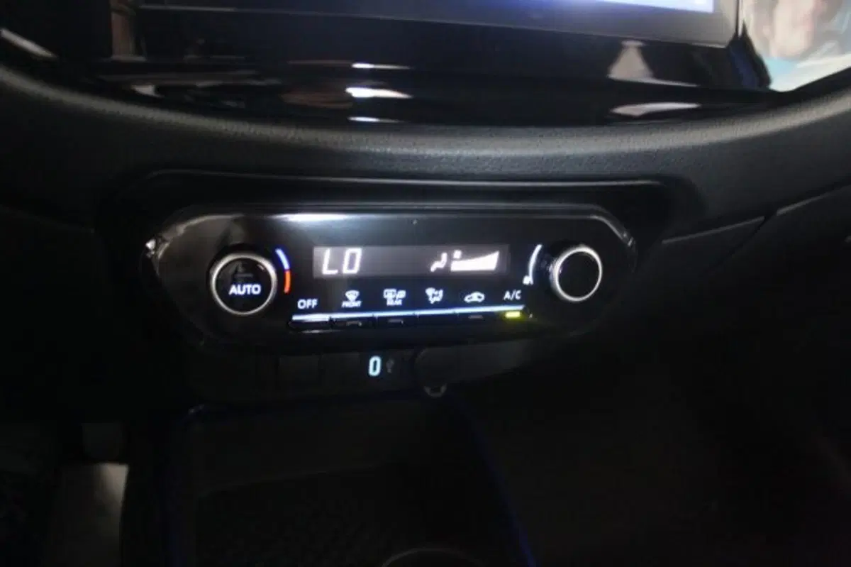 Toyota Aygo X usata a Roma (14)