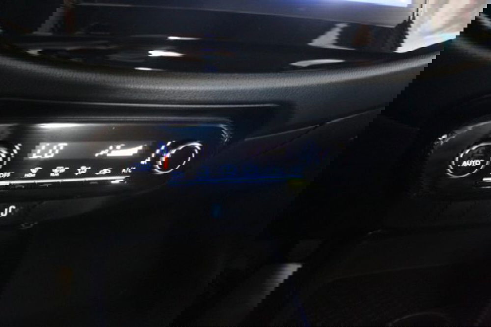 Toyota Aygo X usata a Roma (14)