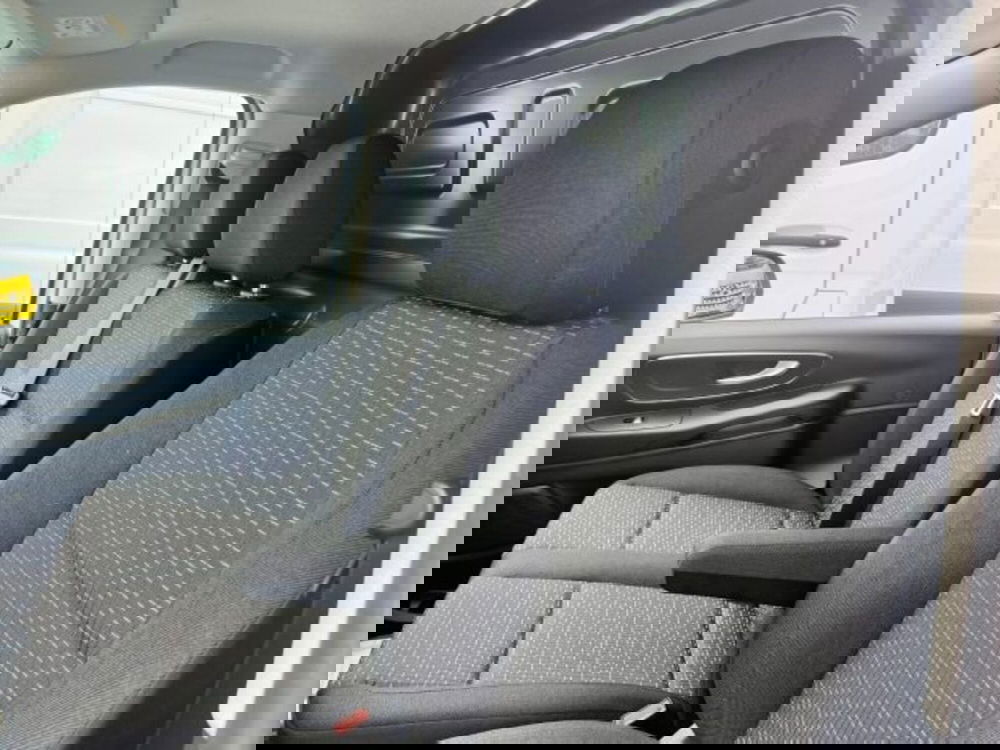 Mercedes-Benz Vito nuova a Bergamo (10)