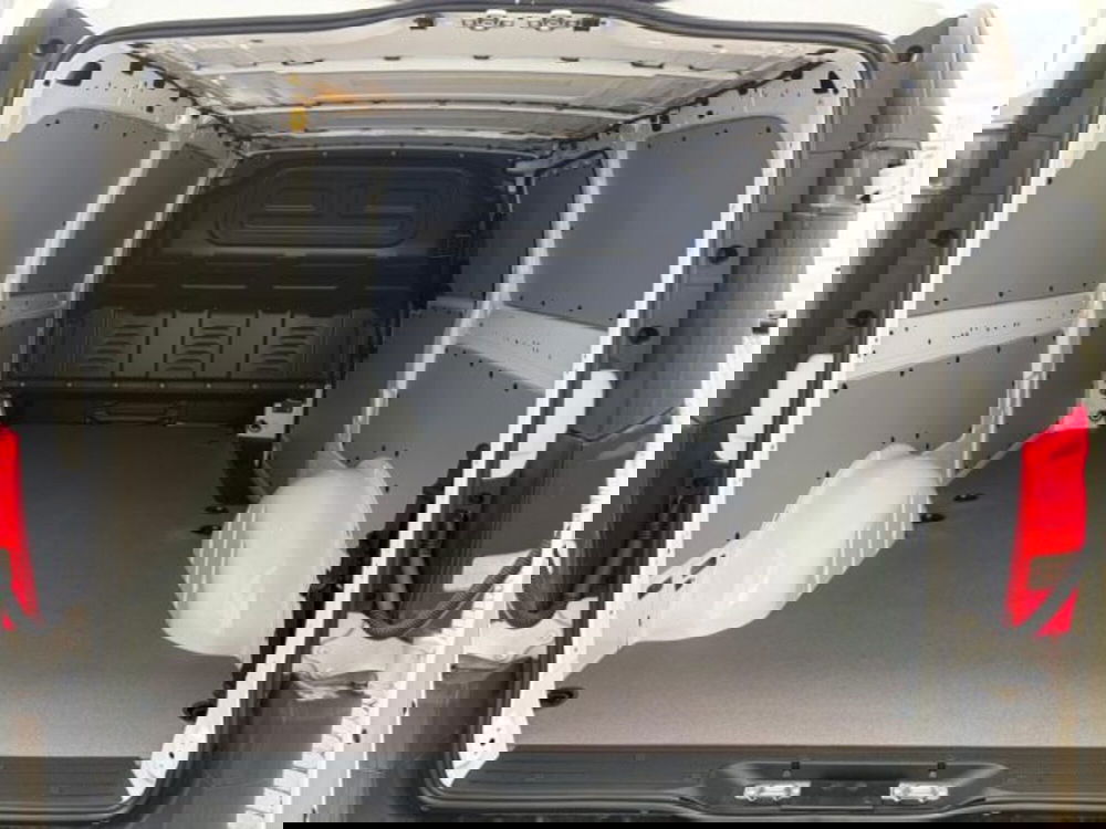 Mercedes-Benz Vito nuova a Bergamo (8)