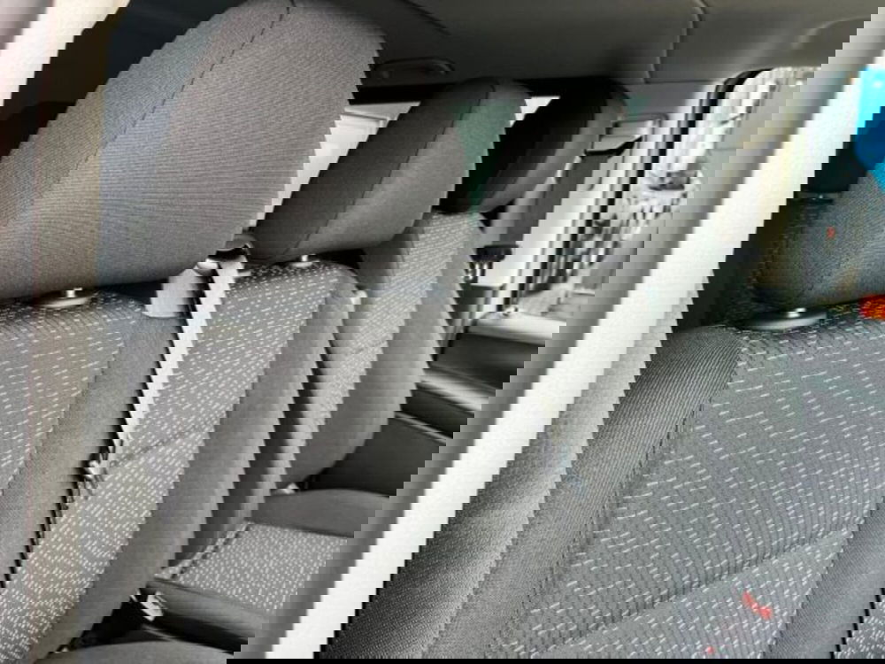 Mercedes-Benz Vito nuova a Bergamo (10)