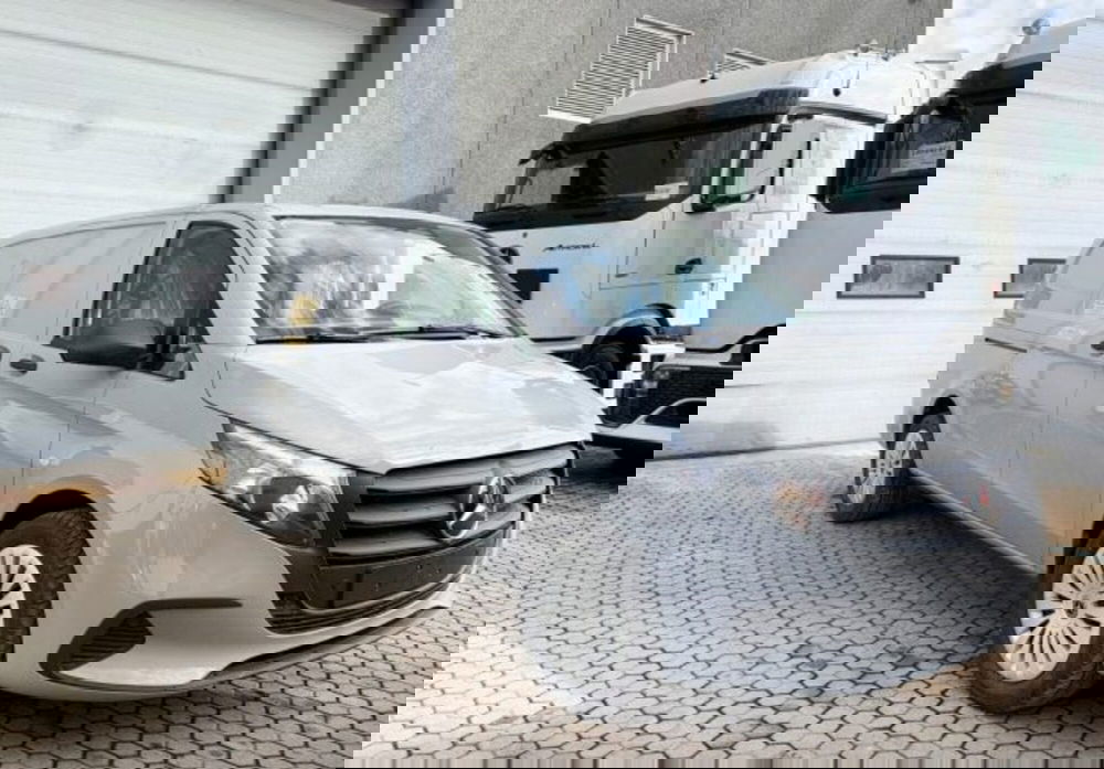 Mercedes-Benz Vito nuova a Bergamo (3)