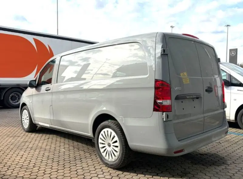 Mercedes-Benz Vito nuova a Bergamo (4)