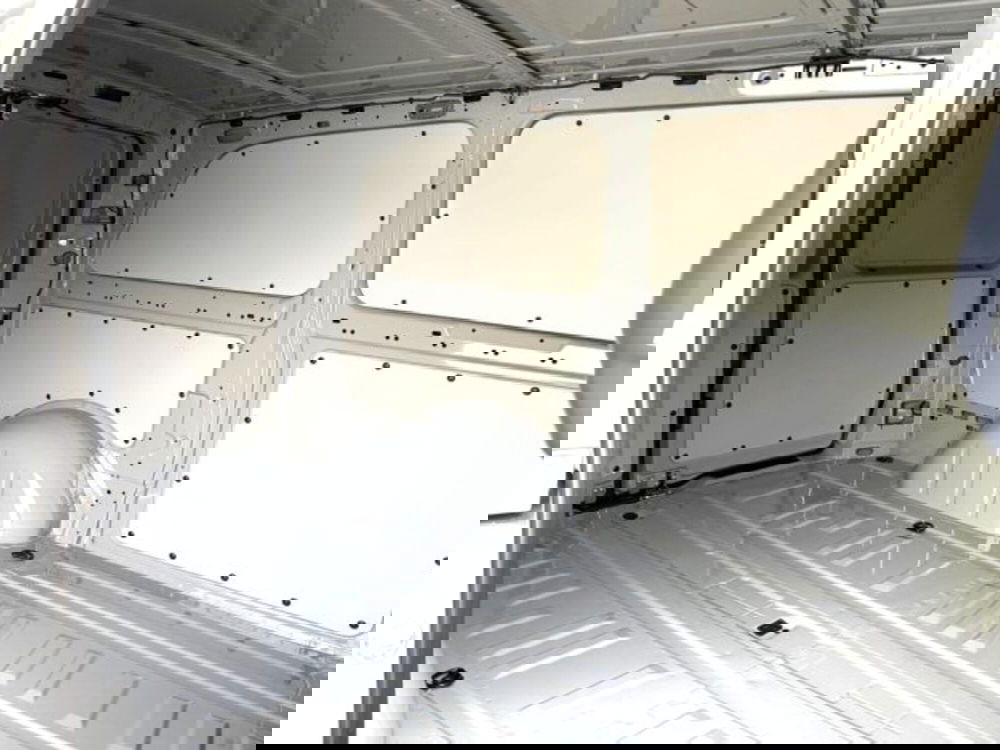 Mercedes-Benz Vito nuova a Bergamo (6)