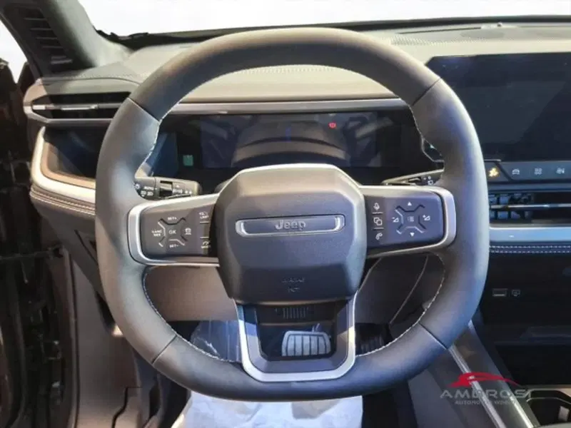 Jeep Compass nuova a Perugia (14)