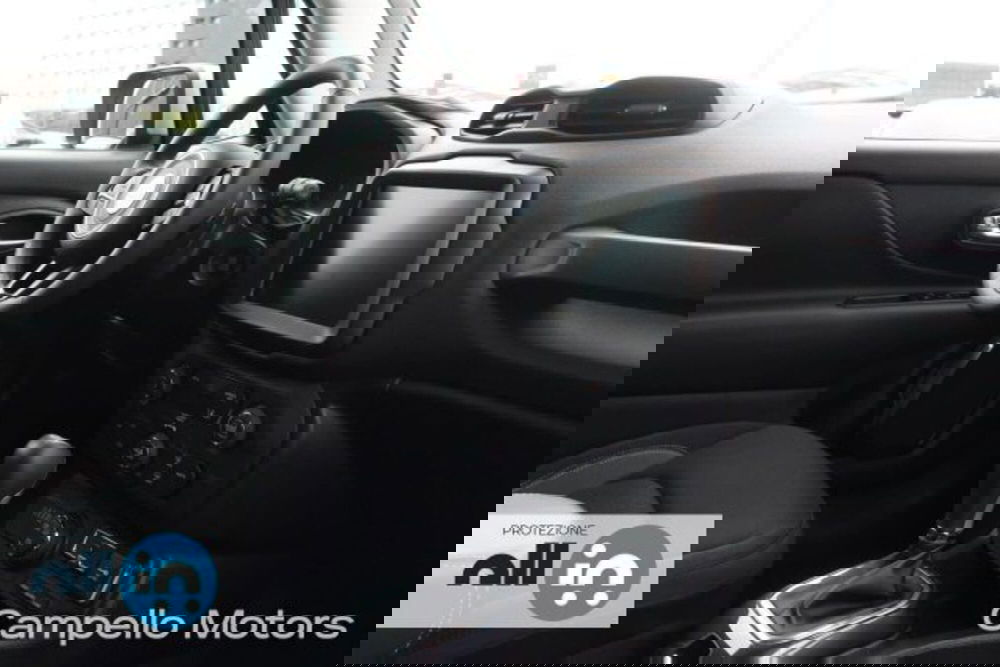 Jeep Renegade usata a Venezia (12)