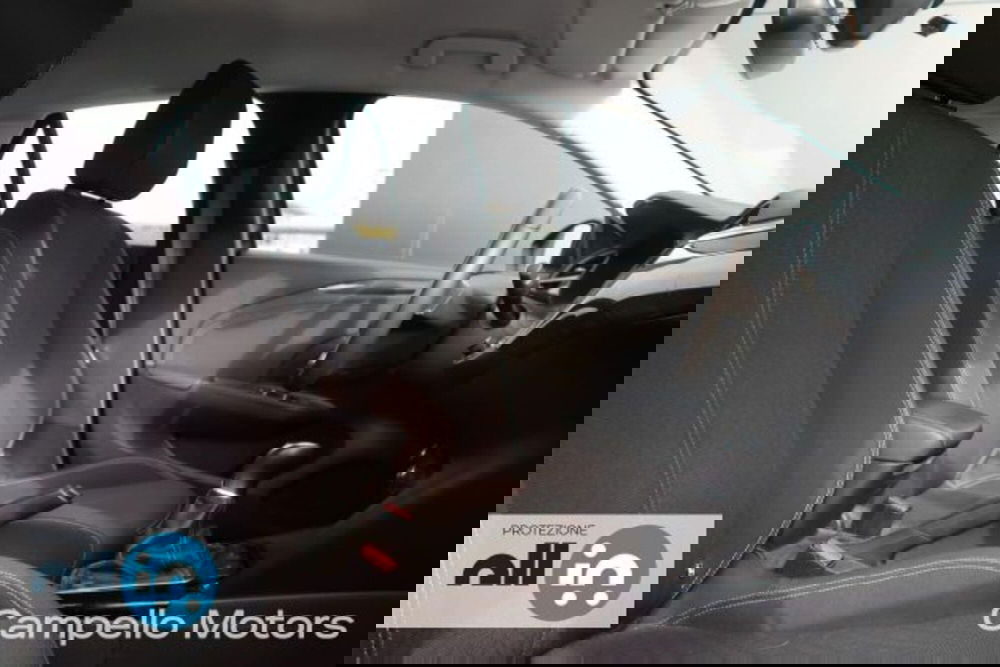 Opel Corsa usata a Venezia (15)