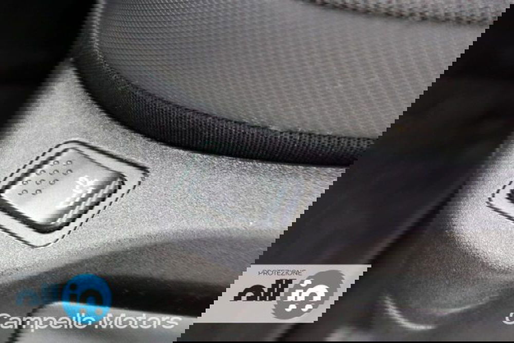 Jeep Renegade usata a Venezia (15)